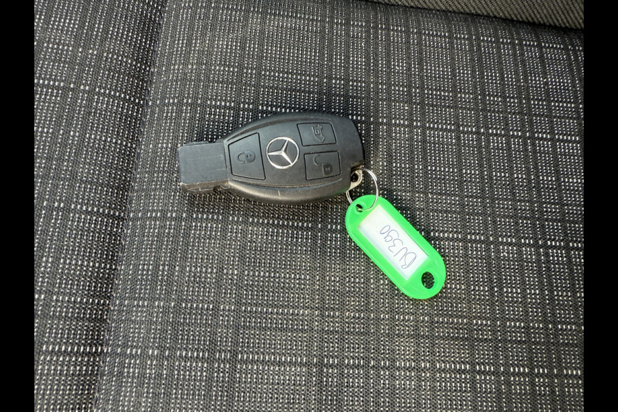 Mercedes-Benz Vito 114 2.1 CDI Automaat L2H1 Dubbele Schuifdeur Climate Control Cruise Control Stoelverwarming