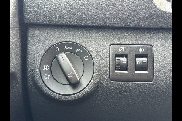 Volkswagen E-Caddy 113PK L2H1 Elektrisch Caddy ABT Maxi 37,3kWh 159km WLTP Trekhaak Airco Stoelverwarming Parkeersensoren Achter