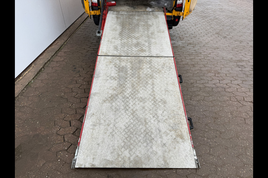 Iveco Daily 35S16 2.3 Automaat L2H2 Oprijplaat Trekhaak Climate Control Cruise Control Lucht Geveerde Stoel