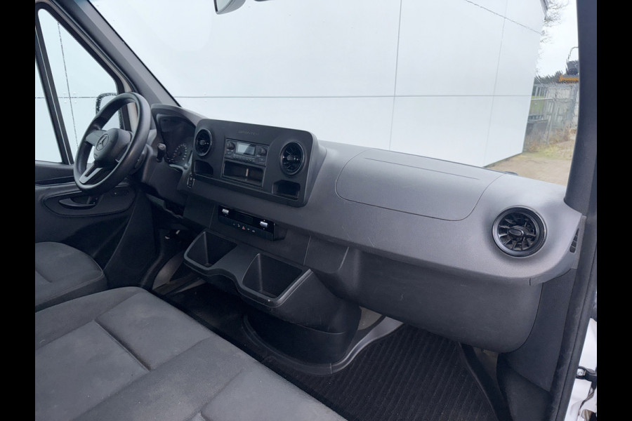 Mercedes-Benz eSprinter 312 ALL-IN PRIJS 93.2% (SOH) L2H2 55kWh 168km WLTP 80kw Snelladen Climate Control Camera Stoelverwarming Laadkabel