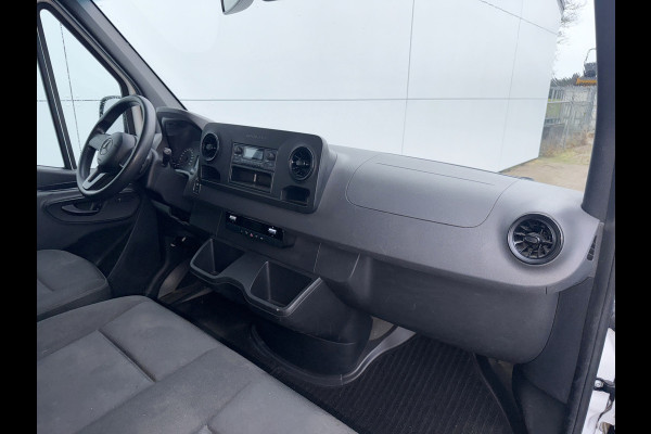 Mercedes-Benz eSprinter 312 ALL-IN PRIJS 93.2% (SOH) L2H2 55kWh 168km WLTP 80kw Snelladen Climate Control Camera Stoelverwarming Laadkabel