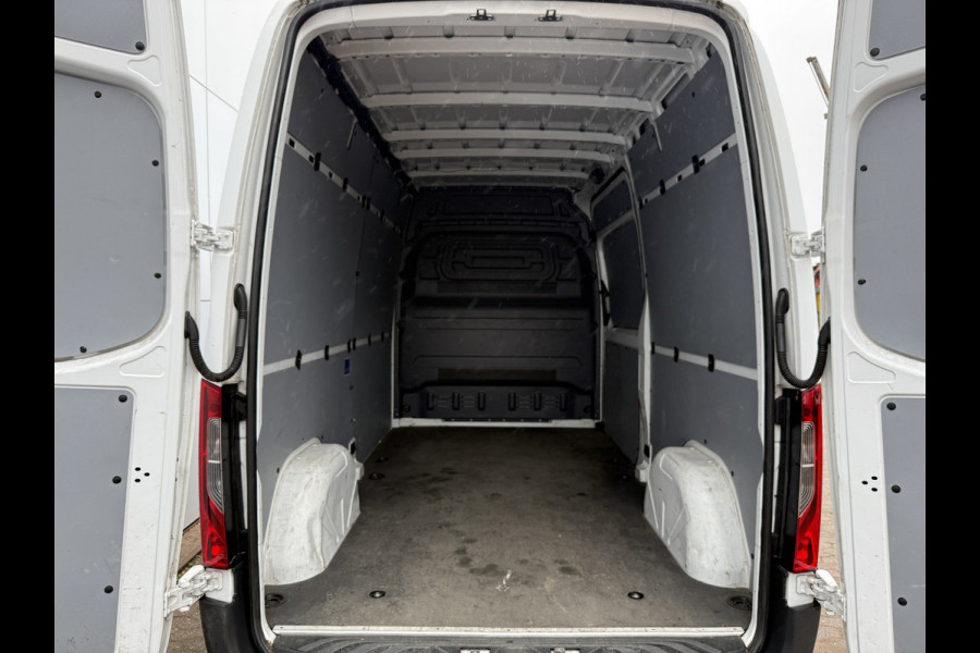 Mercedes-Benz eSprinter 312 ALL-IN PRIJS 93.2% (SOH) L2H2 55kWh 168km WLTP 80kw Snelladen Climate Control Camera Stoelverwarming Laadkabel