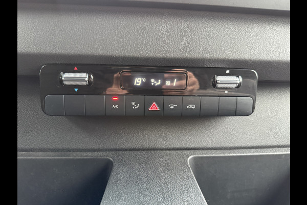 Mercedes-Benz eSprinter 312 ALL-IN PRIJS 93.2% (SOH) L2H2 55kWh 168km WLTP 80kw Snelladen Climate Control Camera Stoelverwarming Laadkabel