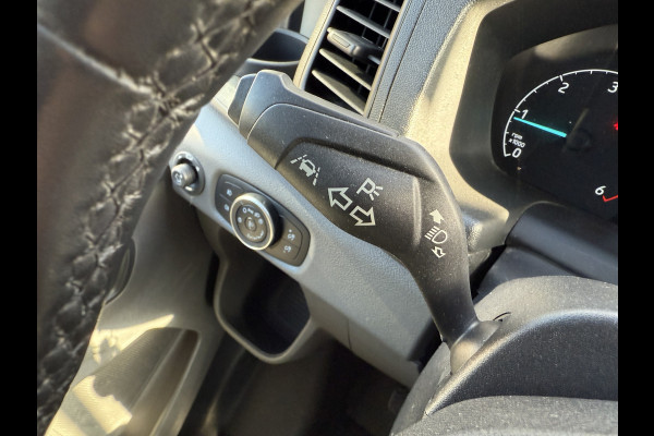 Ford Transit 350 2.0 TDCI 170PK L3H3 Airco Cruise Control Parkeersensoren voor achter