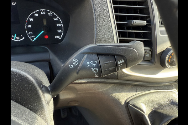 Ford Transit 350 2.0 TDCI 170PK L3H3 Airco Cruise Control Parkeersensoren voor achter