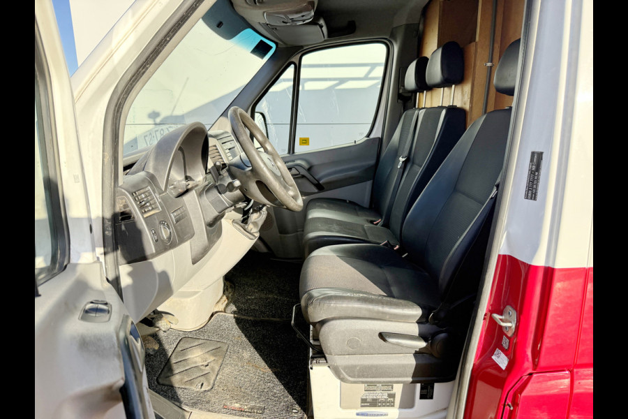 Mercedes-Benz Sprinter 214 2.2 CDI L1H1 Climate Control Cruise Control Navigatie Trekhaak