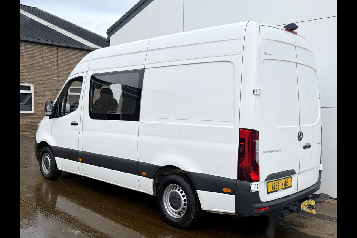 Mercedes-Benz Sprinter 314 2.2 CDI Automaat L2H2 LED Dubbele Cabine Cruise Control Climate Control Carplay Camera Trekhaak 7 Stoelen