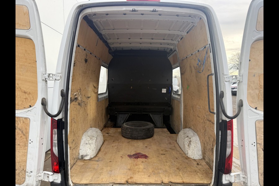 Mercedes-Benz Sprinter 314 2.2 CDI Automaat L2H2 LED Dubbele Cabine Cruise Control Climate Control Carplay Camera Trekhaak 7 Stoelen