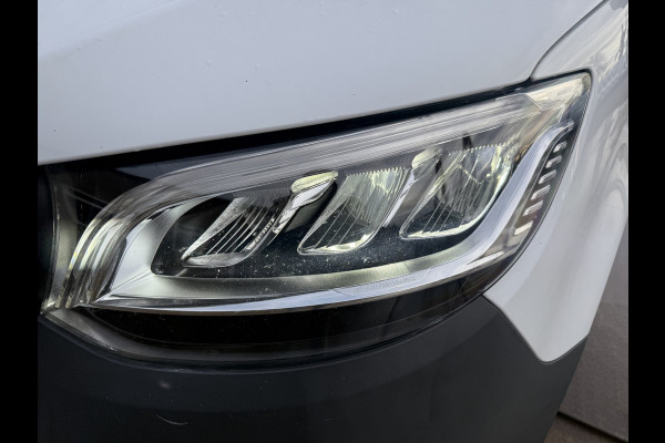 Mercedes-Benz Sprinter 314 2.2 CDI Automaat L2H2 LED Dubbele Cabine Cruise Control Climate Control Carplay Camera Trekhaak 7 Stoelen