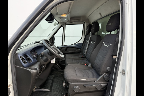 Iveco Daily 35S18 3.0 Automaat Laadklep LED Climate Bakwagen Meubelbak Koffer Control Adaptieve Cruise Control Standkachel Camera Navigatie