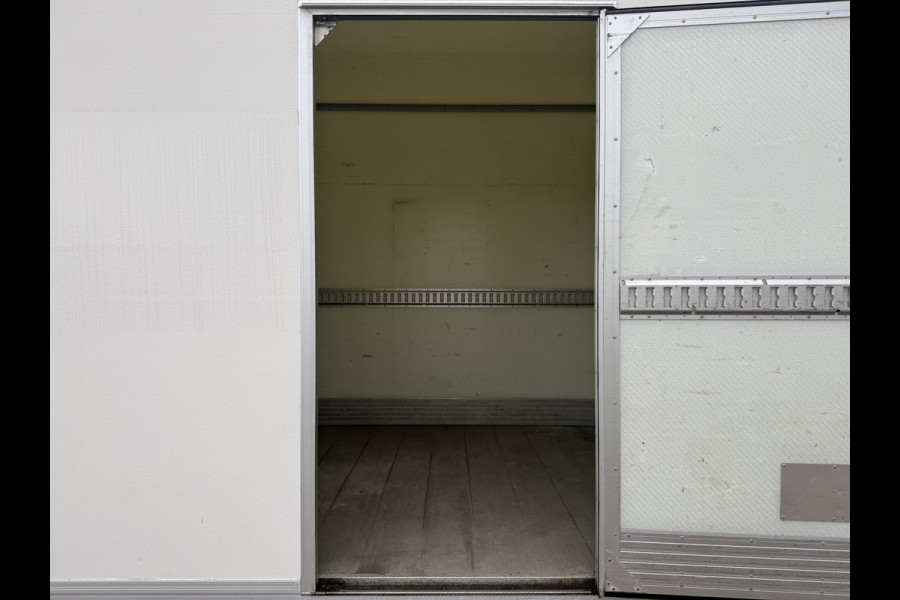 Iveco Daily 35S18 3.0 Automaat Laadklep LED Climate Bakwagen Meubelbak Koffer Control Adaptieve Cruise Control Standkachel Camera Navigatie