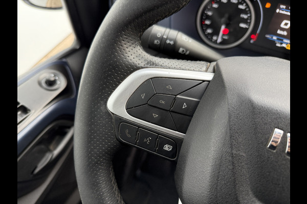 Iveco Daily 35S18 3.0 Automaat Laadklep LED Climate Bakwagen Meubelbak Koffer Control Adaptieve Cruise Control Standkachel Camera Navigatie