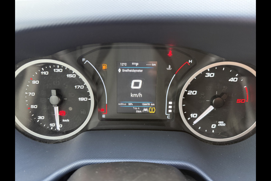 Iveco Daily 35S18 3.0 Automaat Laadklep LED Climate Bakwagen Meubelbak Koffer Control Adaptieve Cruise Control Standkachel Camera Navigatie