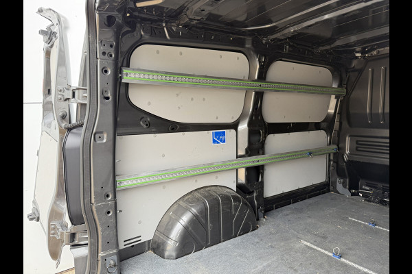 Ford Transit Custom 320 2.0 TDCI 136PK L1H1 LED Adaptieve Cruise Control Camera Carplay Parkeersensoren voor achter Fabr Garantie 07-28