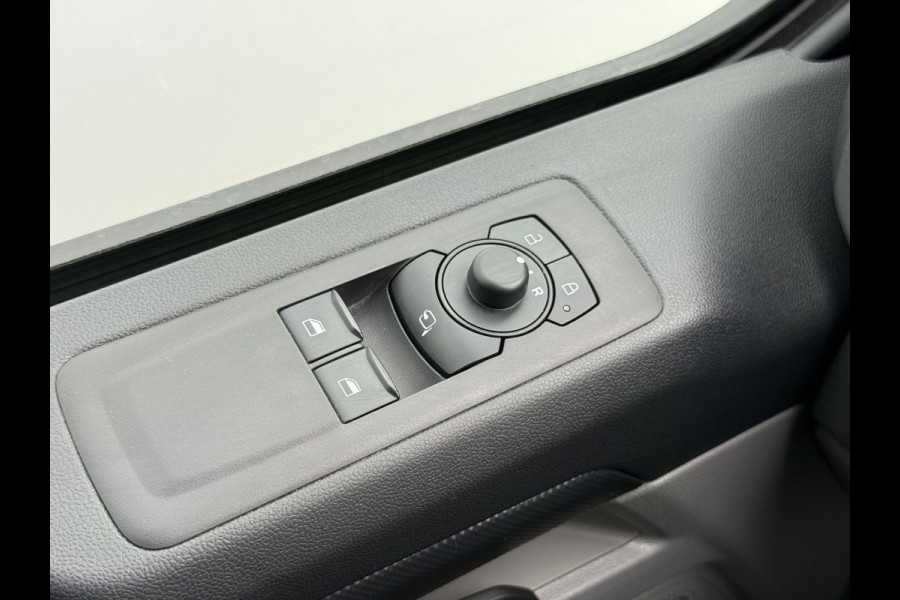 Ford Transit Custom 320 2.0 TDCI 136PK L1H1 LED Adaptieve Cruise Control Camera Carplay Parkeersensoren voor achter Fabr Garantie 07-28