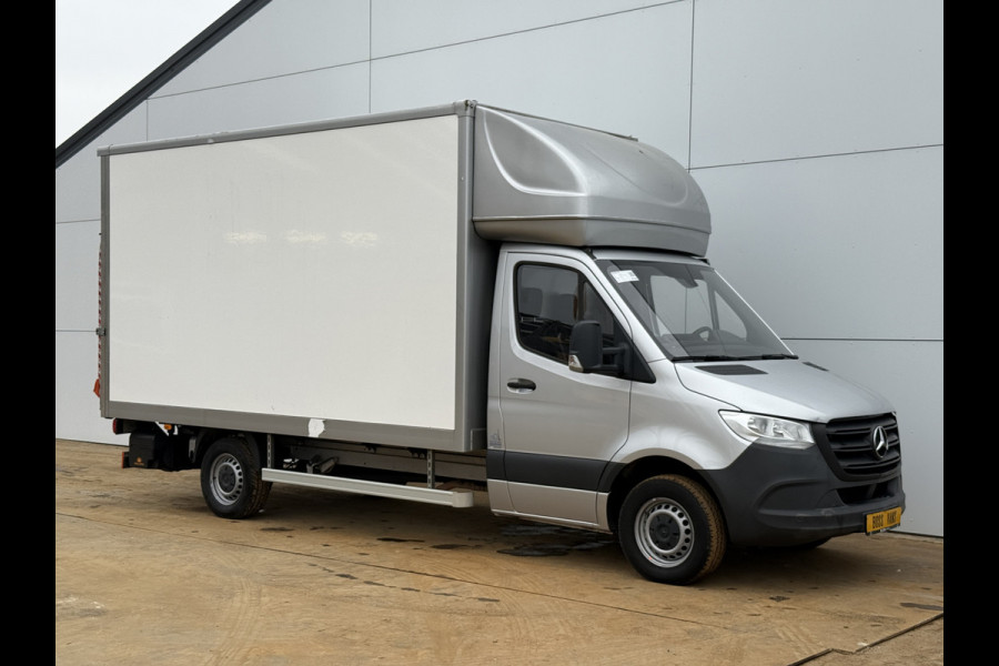 Mercedes-Benz Sprinter 317 1.9 CDI Automaat Bakwagen Meubelbak Koffer Laadklep Cruise Control Climate Control