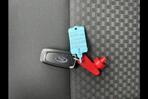 Ford E-Transit 68 KWH Kipper Elektrisch  334KM WLTP Snelladen Tipper Benne Climate Control Cruise Control Apple Carplay Stoelverwarming Navigatie Camera