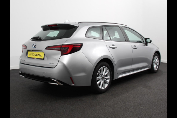 Toyota Corolla Touring Sports Automaat Hybrid 140 Active | DEMO ! | Navigatie | Apple Carplay/Android Auto | Climate Control | Cruise Control Adaptive | 17"Lichtmetalen velgen | Camera