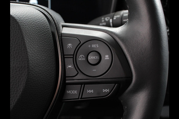 Toyota Corolla Touring Sports Automaat Hybrid 140 Active | DEMO ! | Navigatie | Apple Carplay/Android Auto | Climate Control | Cruise Control Adaptive | 17"Lichtmetalen velgen | Camera