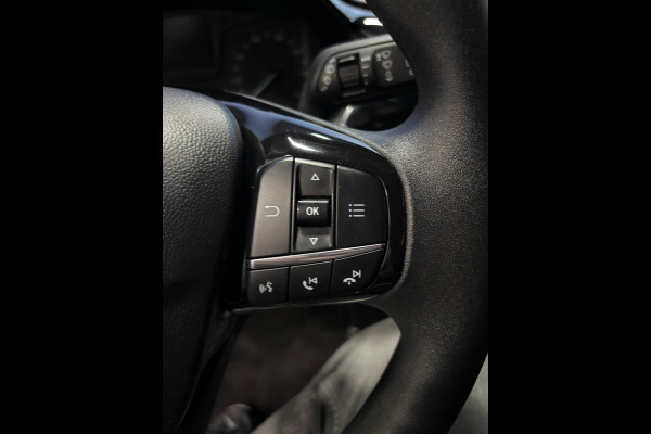 Ford Fiesta 1.1 Trend Airco | Navi | PDC