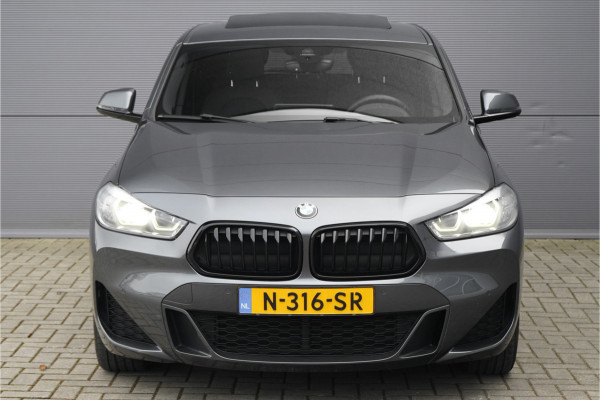 BMW X2 sDrive20i M-Sport Pano Keyless HUD