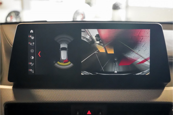 BMW X2 sDrive20i M-Sport Pano Keyless HUD