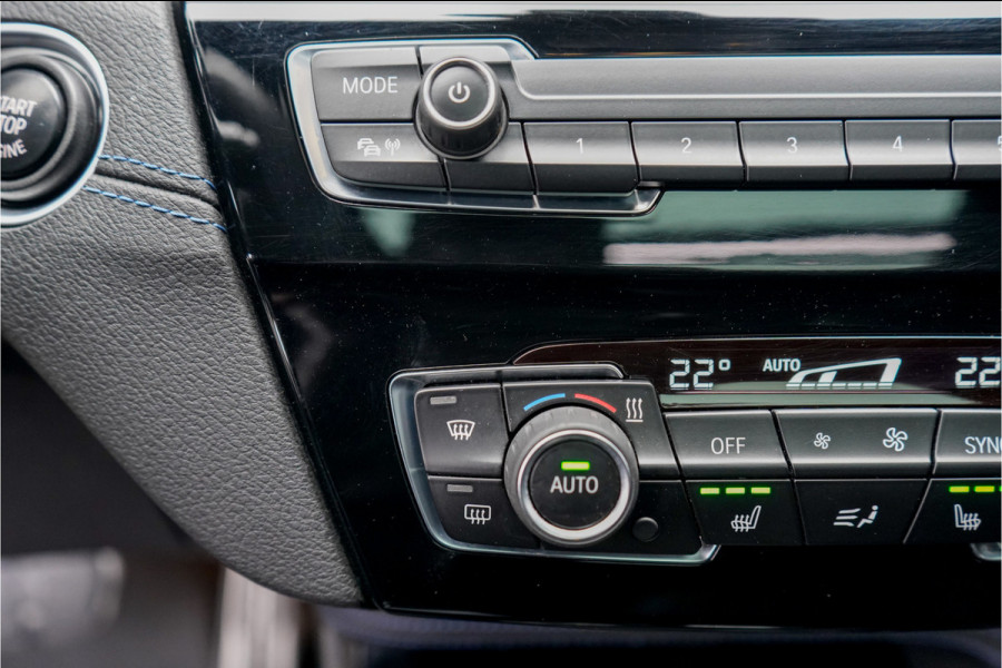 BMW X2 sDrive20i M-Sport Pano Keyless HUD