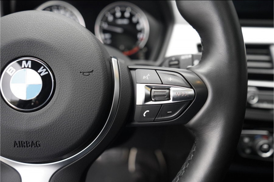 BMW X2 sDrive20i M-Sport Pano Keyless HUD