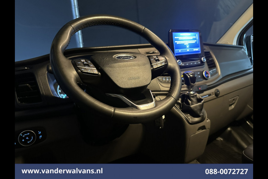 Ford Transit Custom 2.0 TDCI 131pk L2H1 Euro6 Airco | Camera | Navigatie | LED | Cruisecontrol Verwarmde Voorruit, Parkeersensoren, Bijrijdersbank, 2800kg trekvermogen