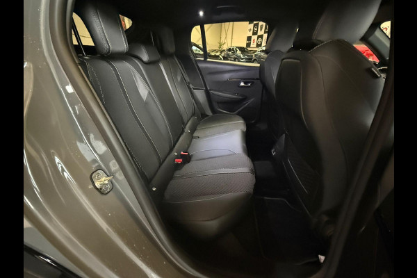 Peugeot 208 Hybrid 145 e-DCS6 GT Automaat 1Jaar Bovag garantie