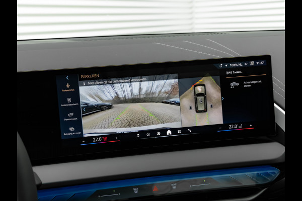 BMW X3 30e xDrive - M-Sport Pro - Pano - Trekhaak - Head-up - Stuurwiel Verwarmd