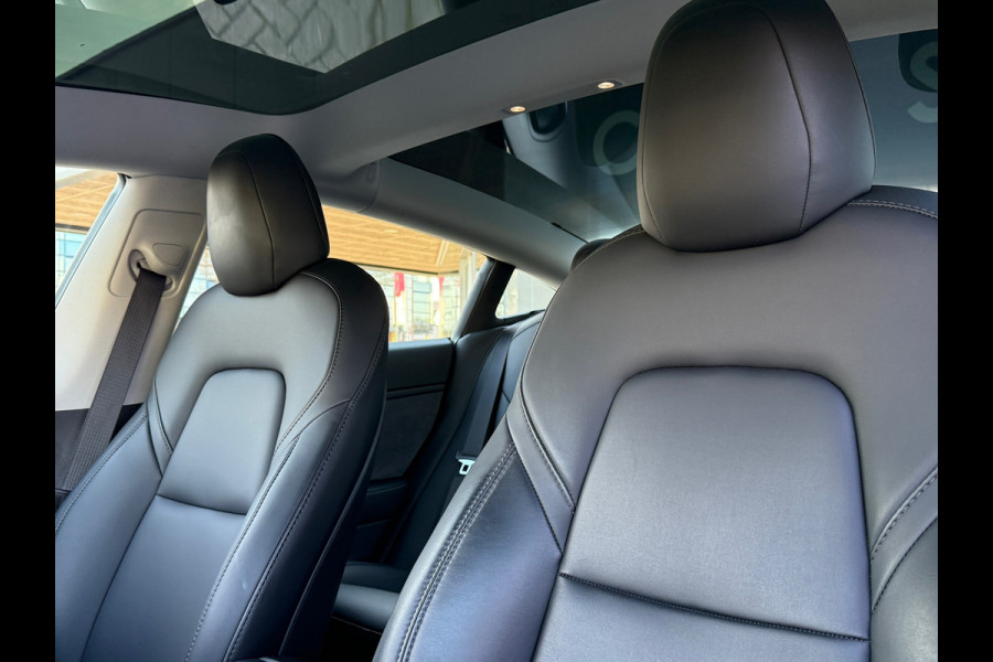 Tesla Model 3 Long Range AWD 75 kWh 92% SOH 19INCH Trekhaak Dual Motor