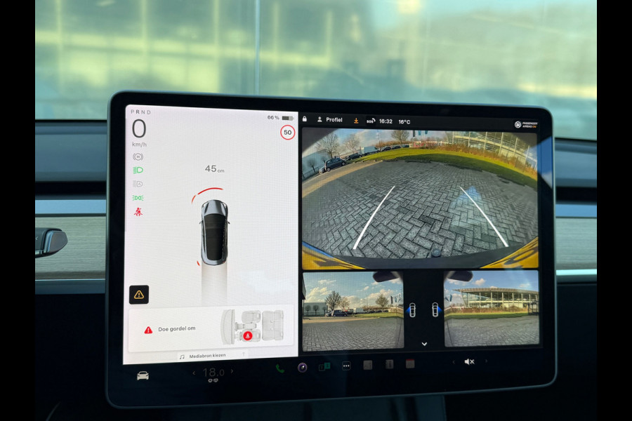 Tesla Model 3 Long Range AWD 75 kWh 92% SOH 19INCH Trekhaak Dual Motor