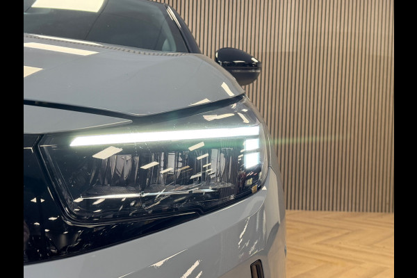 Opel Corsa 1.2 TURBO GS 360 CAMERA PDC VOOR EN ACHTER NAVI STOELVERWARMING STUURVERWARMING DODEHOEKBEWAKING LANE ASSIST