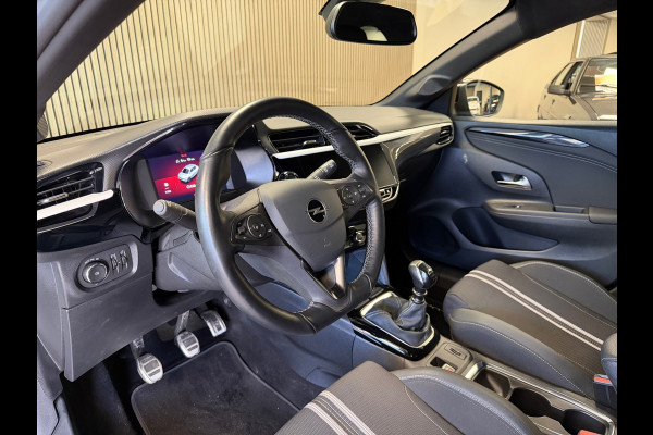 Opel Corsa 1.2 TURBO GS 360 CAMERA PDC VOOR EN ACHTER NAVI STOELVERWARMING STUURVERWARMING DODEHOEKBEWAKING LANE ASSIST