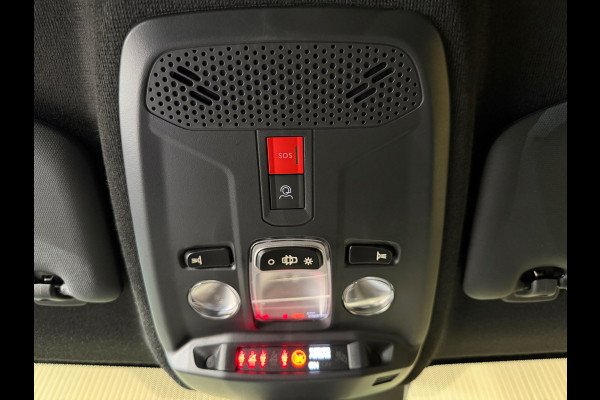 Opel Corsa 1.2 TURBO GS 360 CAMERA PDC VOOR EN ACHTER NAVI STOELVERWARMING STUURVERWARMING DODEHOEKBEWAKING LANE ASSIST