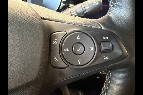 Opel Corsa 1.2 TURBO GS 360 CAMERA PDC VOOR EN ACHTER NAVI STOELVERWARMING STUURVERWARMING DODEHOEKBEWAKING LANE ASSIST