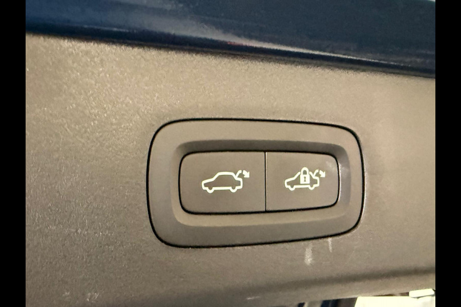 Lynk & Co 01 1.5 Nieuw Plug in Face Lift Model 1 Jaar Bovag Garantie