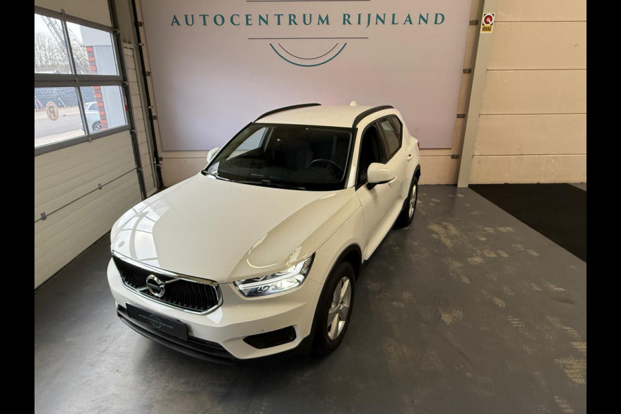 Volvo XC40 1.5 T2 Momentum Automaat, camera, carplay
