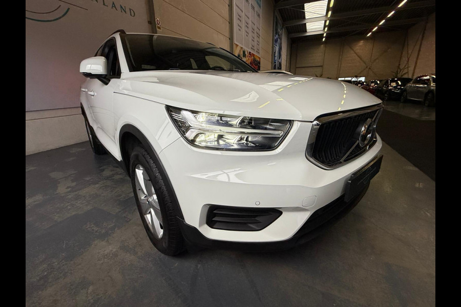 Volvo XC40 1.5 T2 Momentum Automaat, camera, carplay