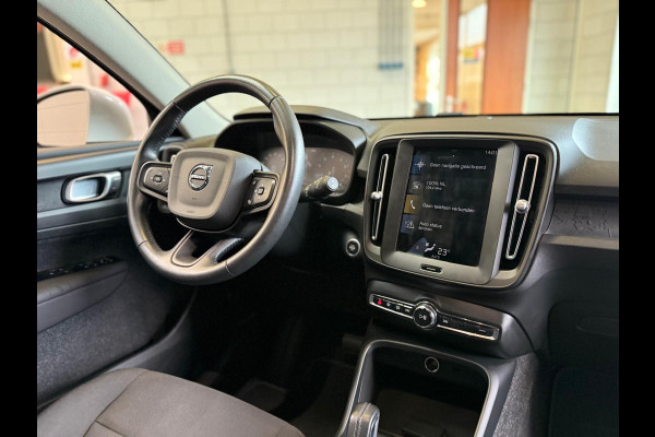 Volvo XC40 1.5 T2 Momentum Automaat, camera, carplay