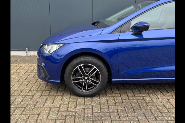 Seat Ibiza 1.0 TSI Style * Navigatie * Camera * Cruise Control * Lm Velgen *