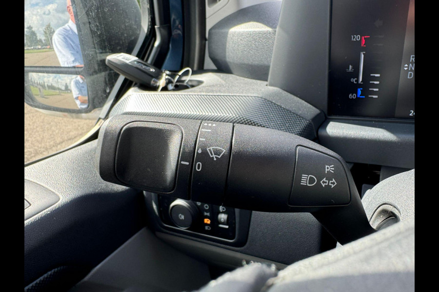 Ford Transit Custom 320 2.0 TDCI L2H1 Trend | Automaat 136pk | SCI | Adaptive cruise control | | 8-weg bestuurderstoel + passagiersbank | Stoelverwarming | Dodehoeksensoren | Navigatie | Elektrisch inklapbare spiegels | 16 inch lichtmetalen velgen | Full LED | Dual-zone climate control | LED laadruimteverlichting