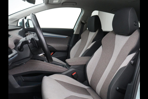 Škoda ENYAQ iV 60 | SOH 91% | Trekhaak | Stoelverwarming | Camera | Sportstuur | Carplay | Navigatie | Cruise control | Full LED | Half leder | DAB | Parkeerhulp | Sfeerverlichting | Climate control