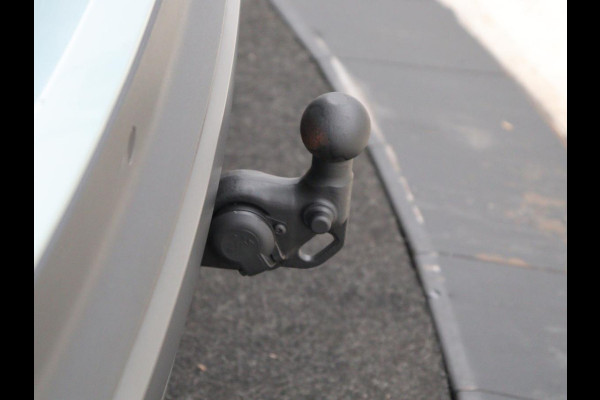 Škoda ENYAQ iV 60 | SOH 91% | Trekhaak | Stoelverwarming | Camera | Sportstuur | Carplay | Navigatie | Cruise control | Full LED | Half leder | DAB | Parkeerhulp | Sfeerverlichting | Climate control