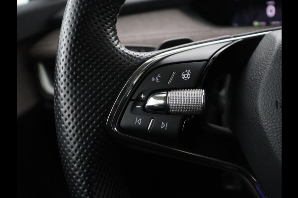 Škoda ENYAQ iV 60 | SOH 91% | Trekhaak | Stoelverwarming | Camera | Sportstuur | Carplay | Navigatie | Cruise control | Full LED | Half leder | DAB | Parkeerhulp | Sfeerverlichting | Climate control