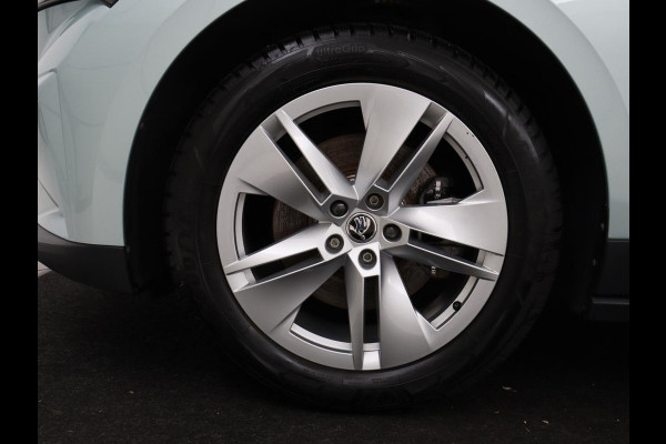 Škoda ENYAQ iV 60 | SOH 91% | Trekhaak | Stoelverwarming | Camera | Sportstuur | Carplay | Navigatie | Cruise control | Full LED | Half leder | DAB | Parkeerhulp | Sfeerverlichting | Climate control