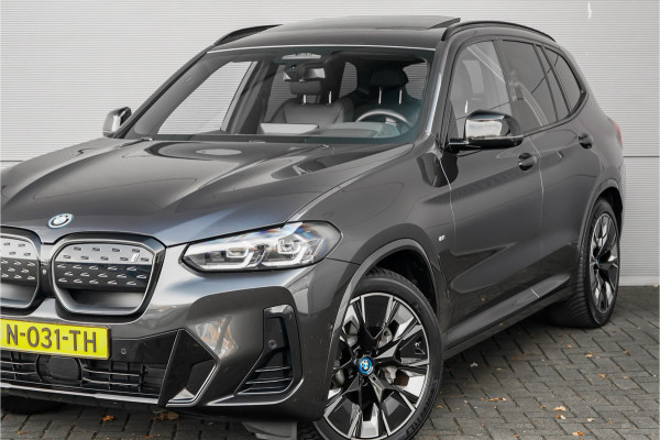 BMW iX3 High Executive M-Sport 80 kWh Pano ACC H&K 20"