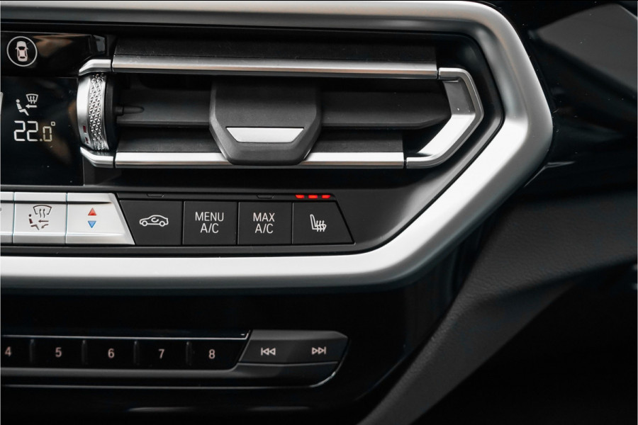 BMW iX3 High Executive M-Sport 80 kWh Pano ACC H&K 20"