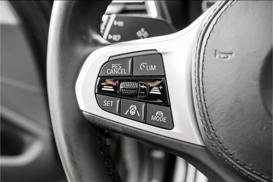 BMW iX3 High Executive M-Sport 80 kWh Pano ACC H&K 20"